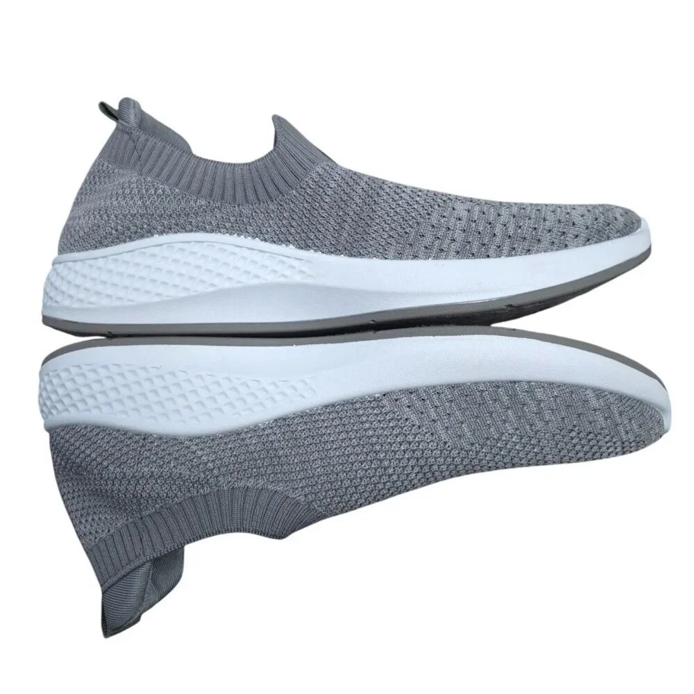 Tommy Bahama Womens Gray Knit Slip On Sneakers Lightweight Casual Size 9.